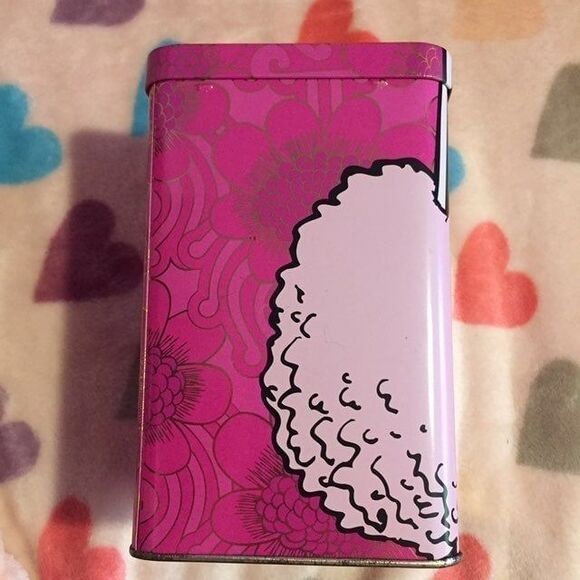 Benefit Cosmetics Collector Tin - Picture 5 of 8